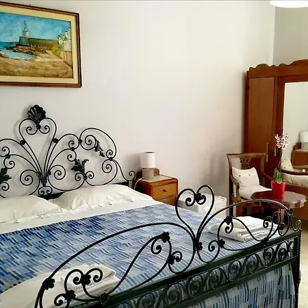 Faro Bianco Готель типу 