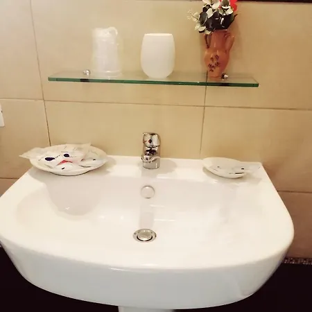 Bed & Breakfast Faro Bianco